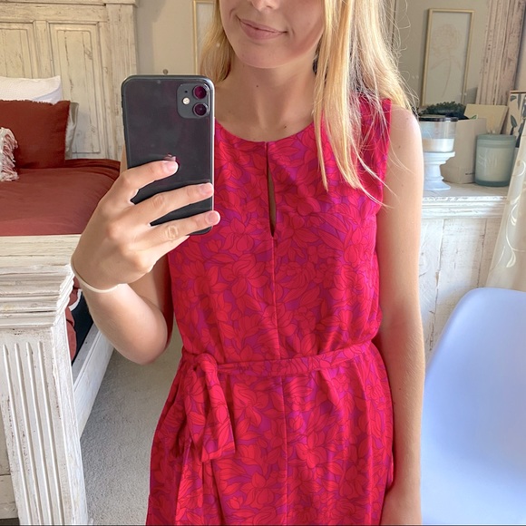 Ann Taylor Tops - ANN TAYLOR HOT PINK SMALL TANK BLOUSE TIE